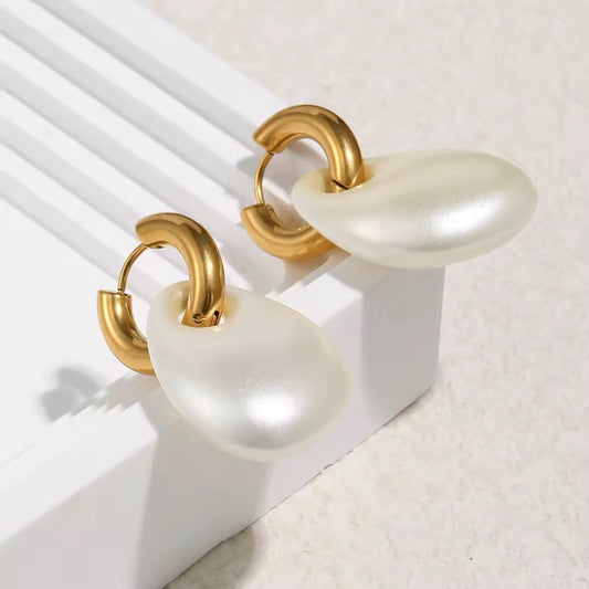 Luxury Pearl Hoop Earrings